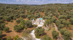 TD Trulli Fico d'India with Pool Immersed in Nature Ceglie Messapica